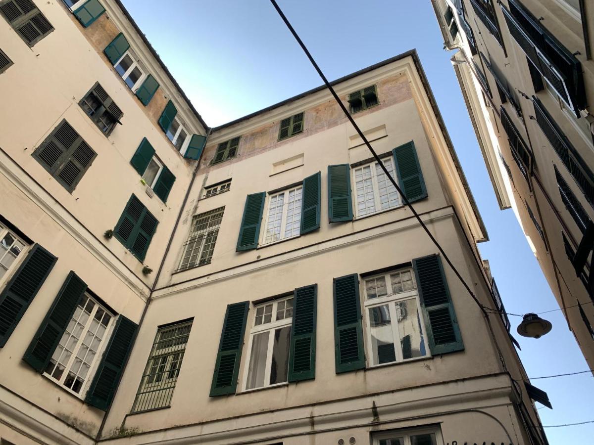 La Casa Di Titta By Holiday World Genoa Exterior photo